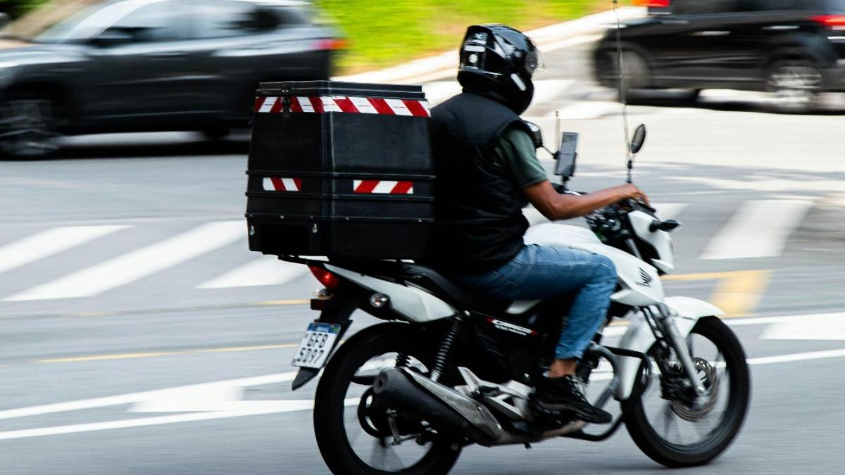 Mais de 60% dos acidentes de trânsitos por dia no Brasil envolvem motocicletas