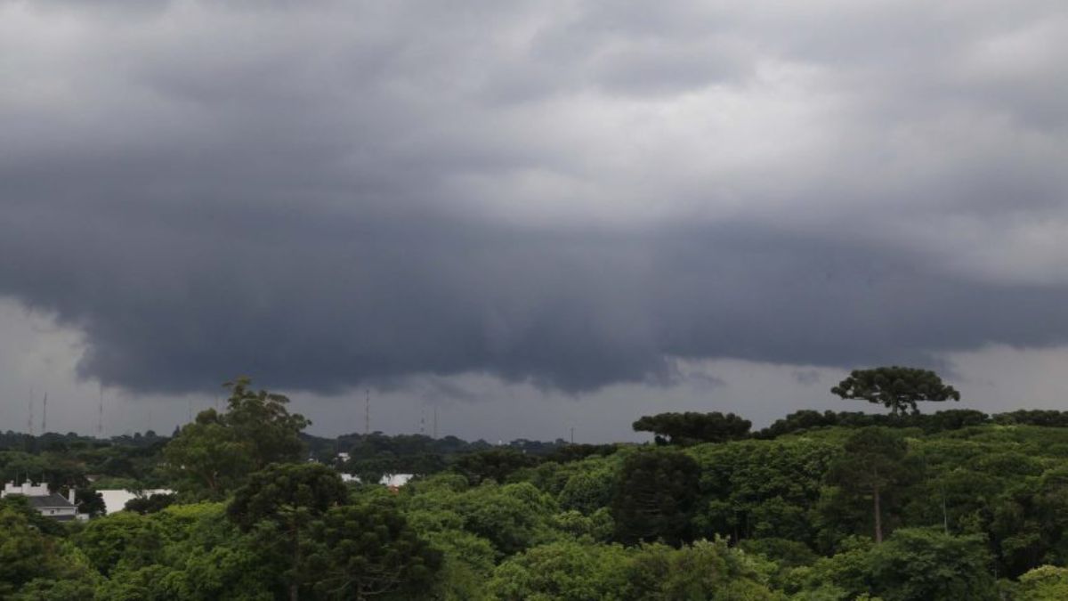 Previsão do tempo para Curitiba amanhã (22/11/2024), segundo o Climatempo