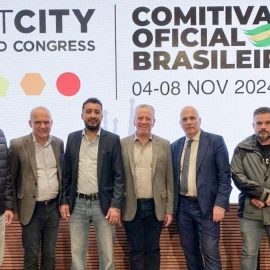 Paraná marca presença no Smart City Expo em Barcelona para discutir inovação urbana