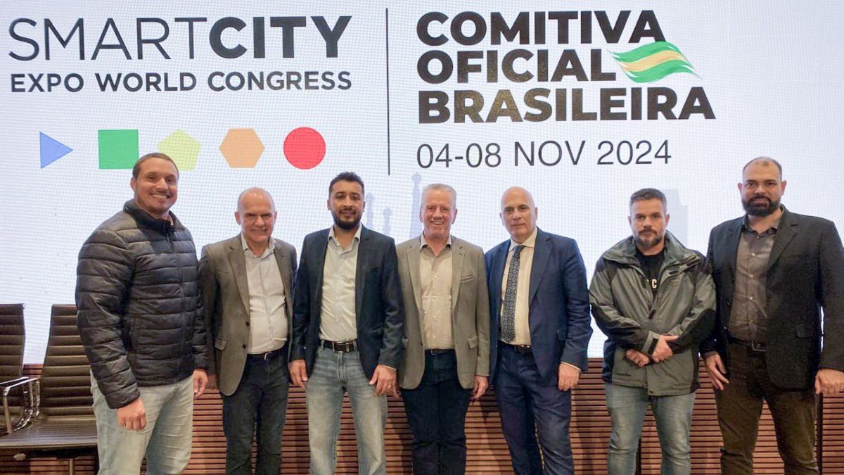 Paraná marca presença no Smart City Expo em Barcelona para discutir inovação urbana
