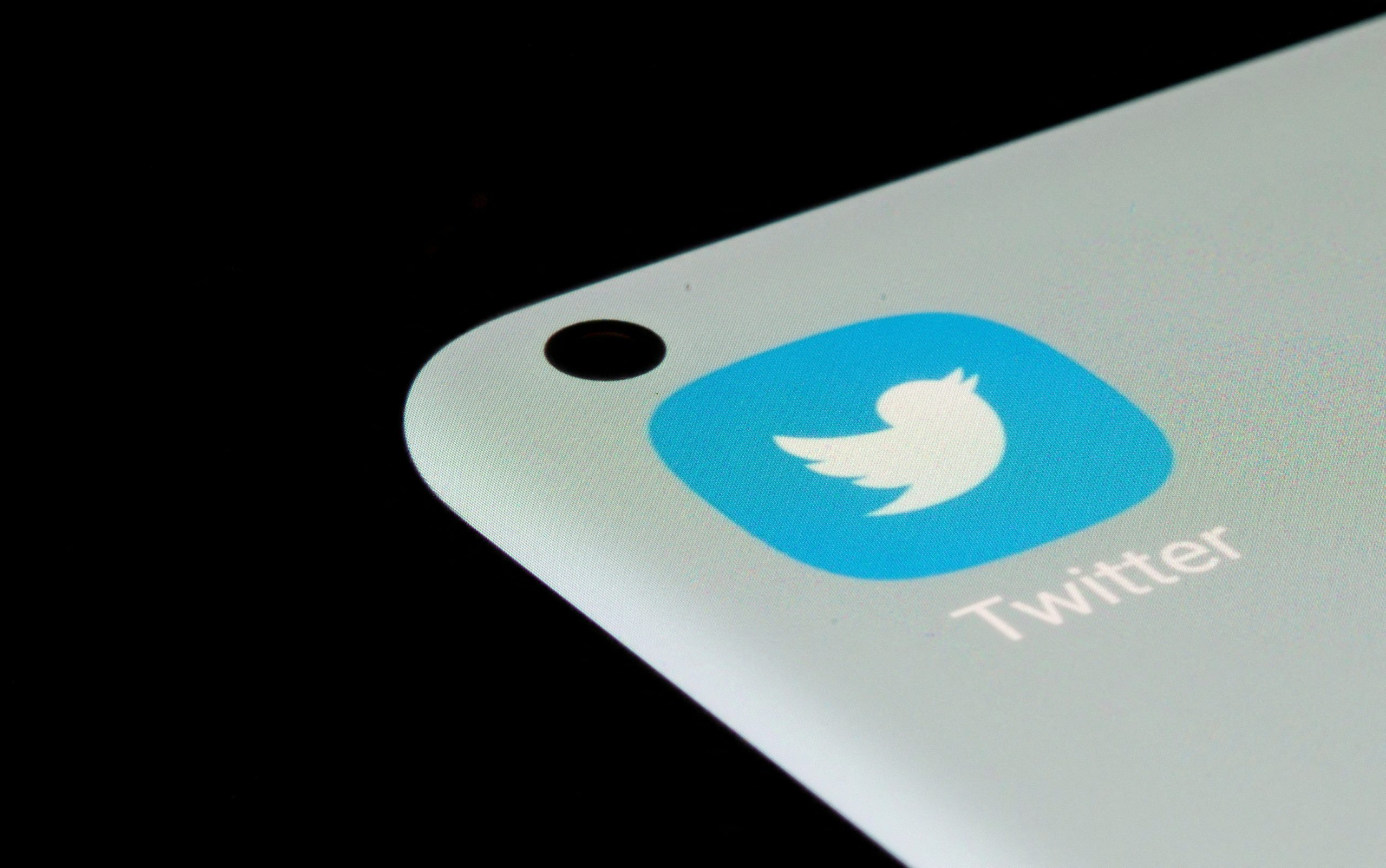  Milhões de usuários tem endereços emails vazados após Twitter ser hackeado 